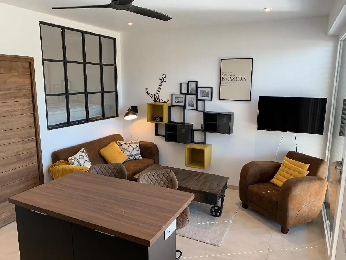 La Balma - 4 Appartements Avec Jardin En Maison Passive De Plain Pied A Frejus-Saint-Raphael 0*,
