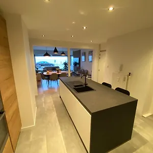 Spacious With Sea View , Oostende België