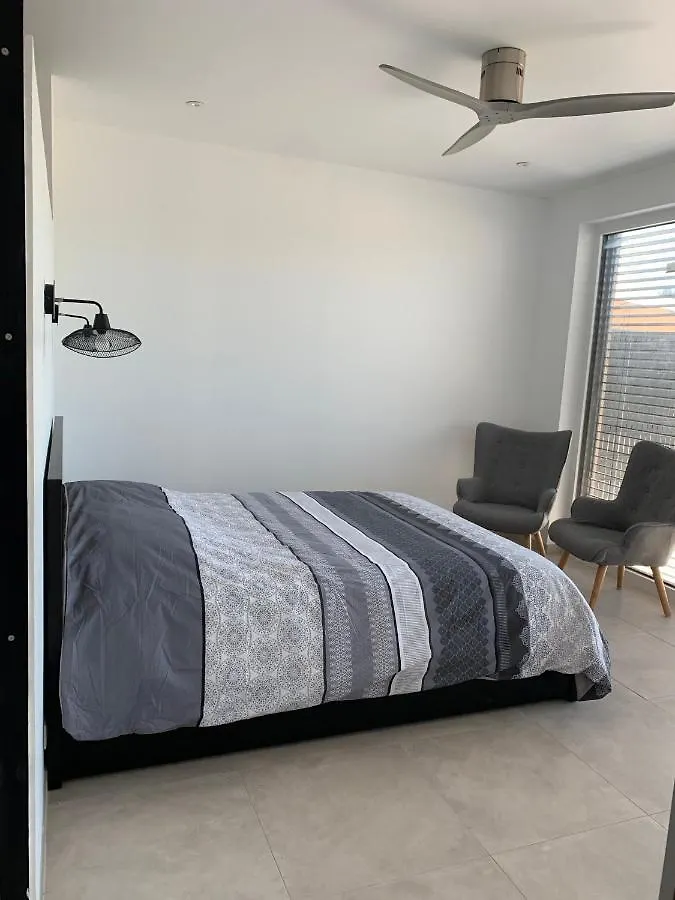 La Balma - 4 Appartements Avec Jardin En Maison Passive De Plain Pied A Frejus-Saint-Raphael